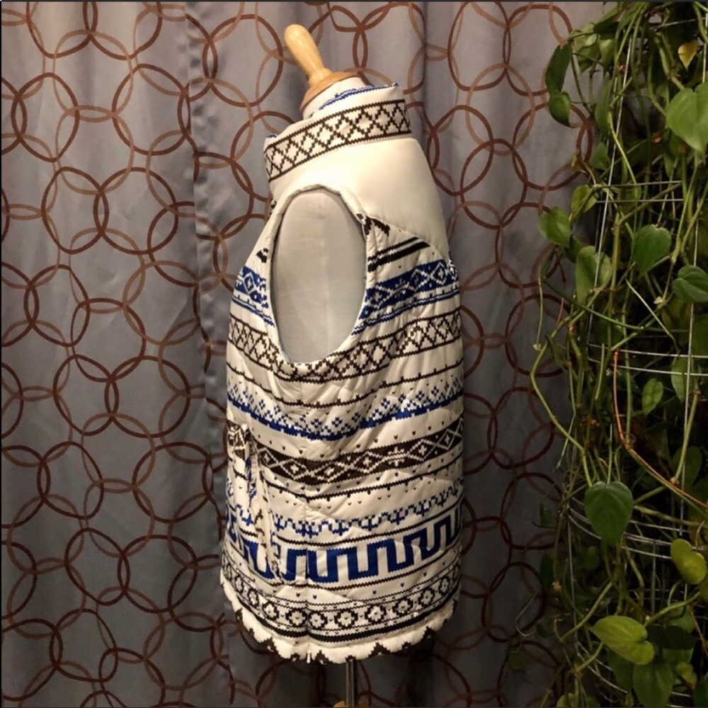 Nike Better World Bellevue Vest Size Large EUC - Picture 2 of 8